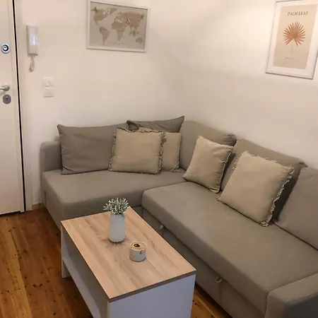 Stelios Seaside Apartament *